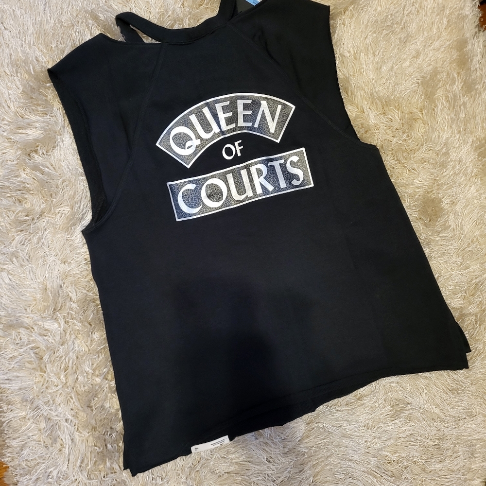 Ladies Nike shirt
